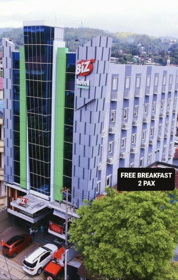 Biz Hotel City Center Амбон Экстерьер фото